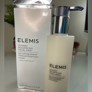 NWT Elemis Dynamic Resurfacing Facial Wash